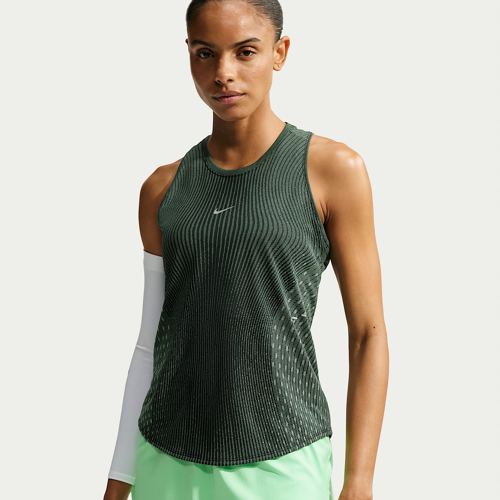 Nike Swift Women's Aero-FIT Running Tank Top. Nike.com